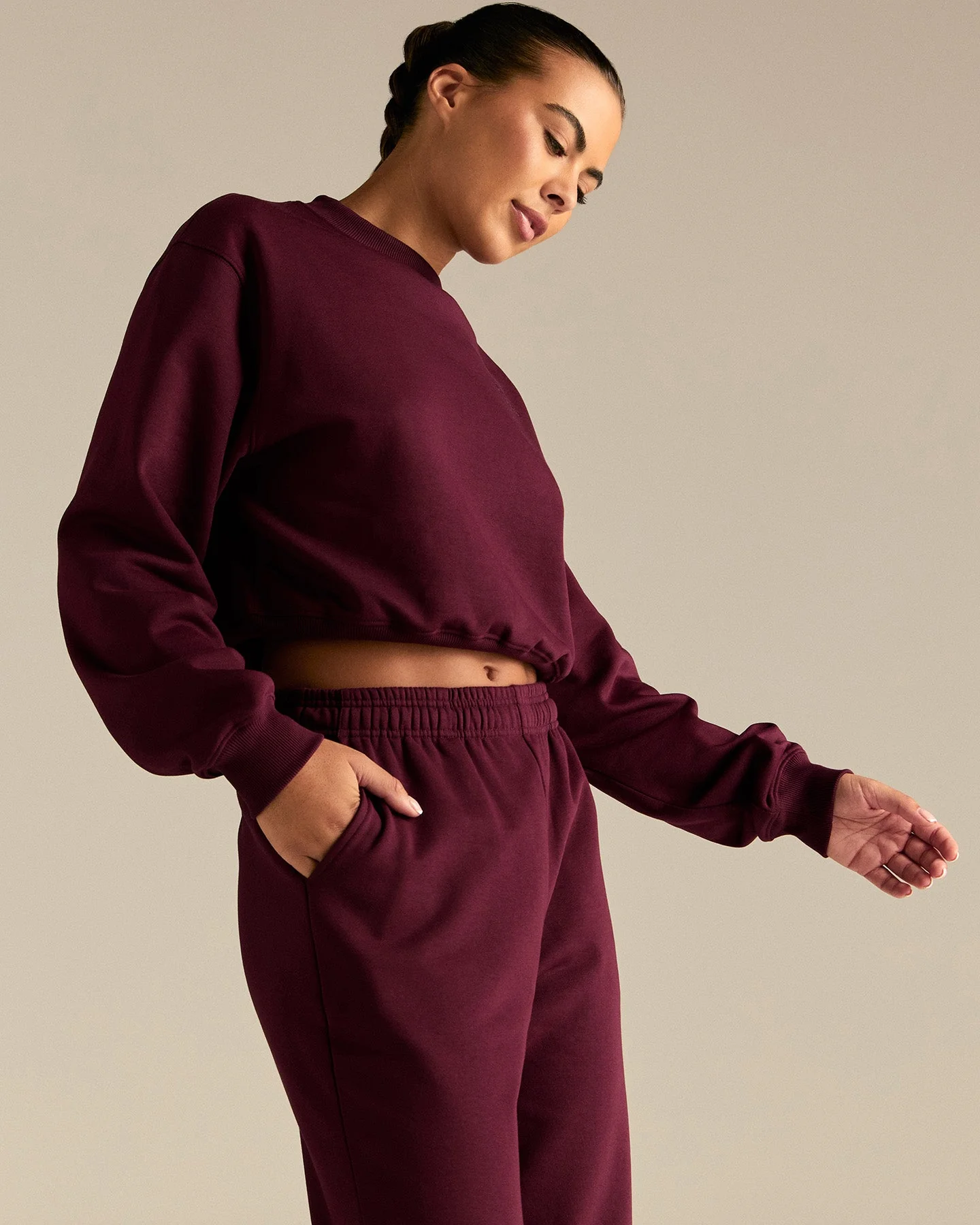 Comfort Outdoor Cropped Crew Neck | Merlot - Image 6