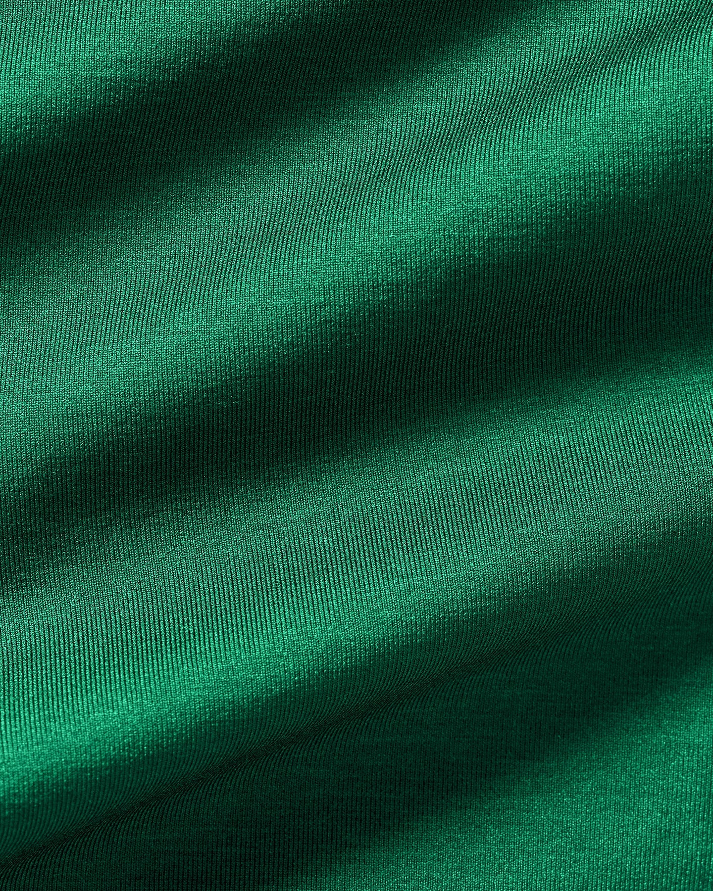 Define 2.0 Scrunch V-Neck Bra | Amazonia Green - Image 5