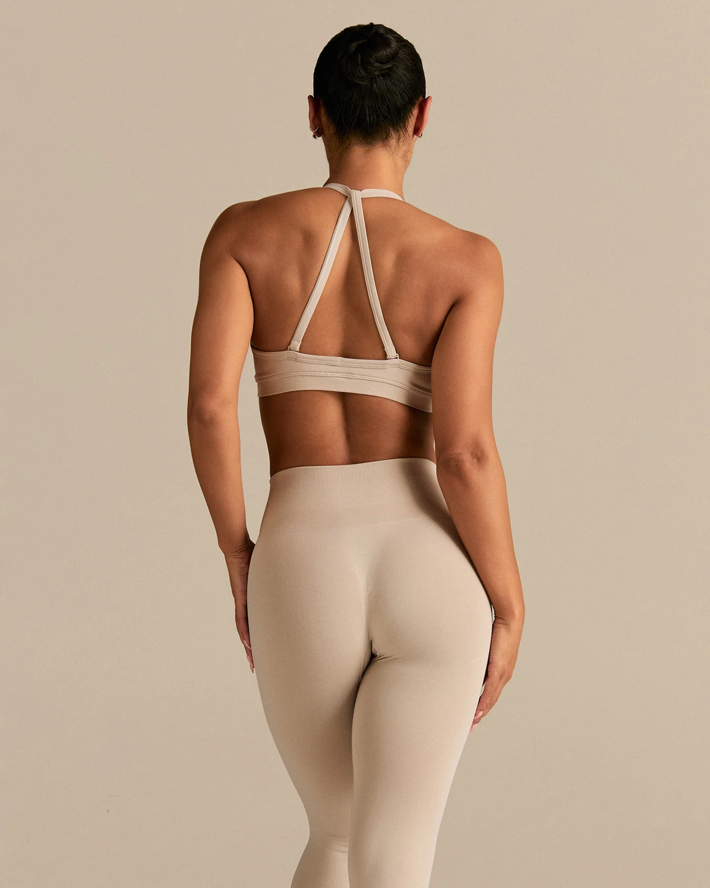 Define 2.0 Scrunch V-Neck Bra | Stone - Image 2
