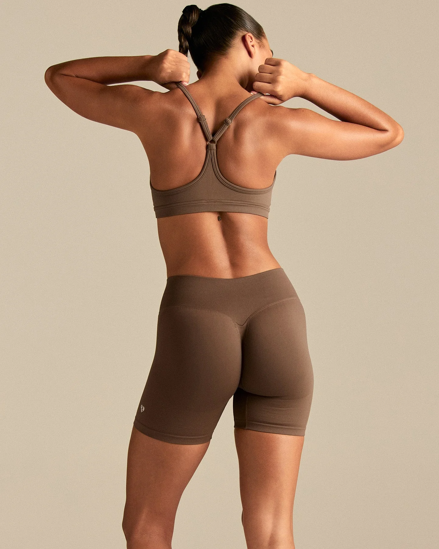 Emphasize V-Neck Bra | Milk Chocolate - Image 4