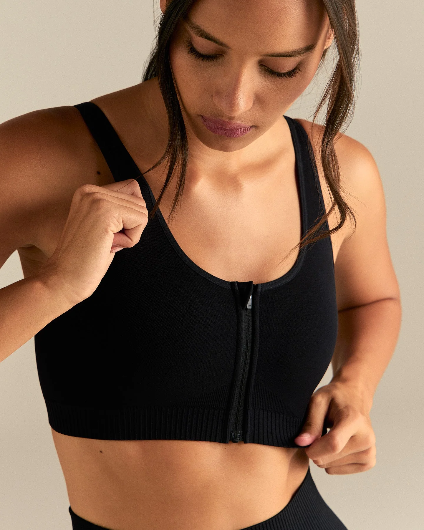 Power Zip Front Bra | Black - Image 6